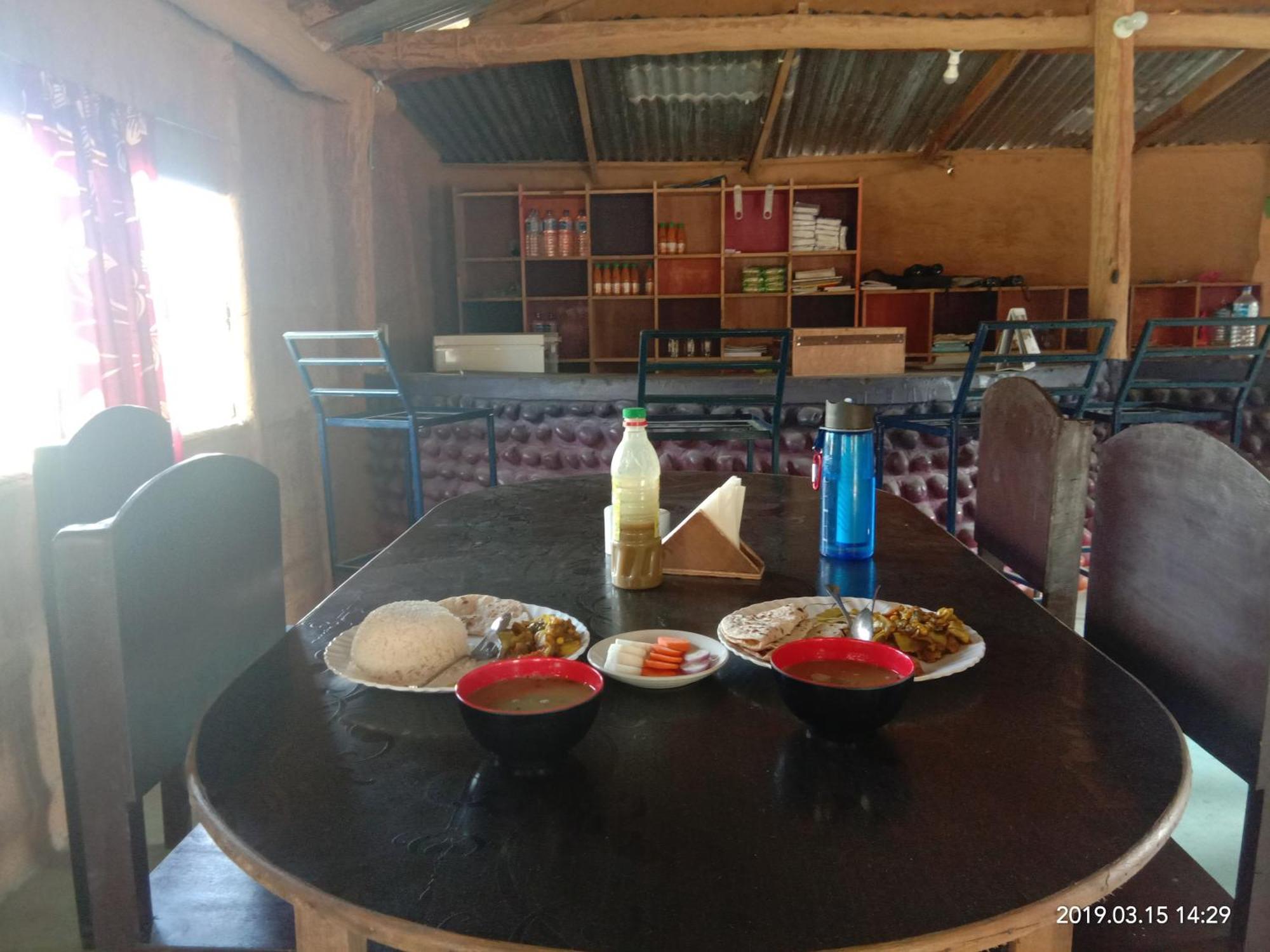 Hotel Wild Planet Eco Retreat à Bardiya Extérieur photo