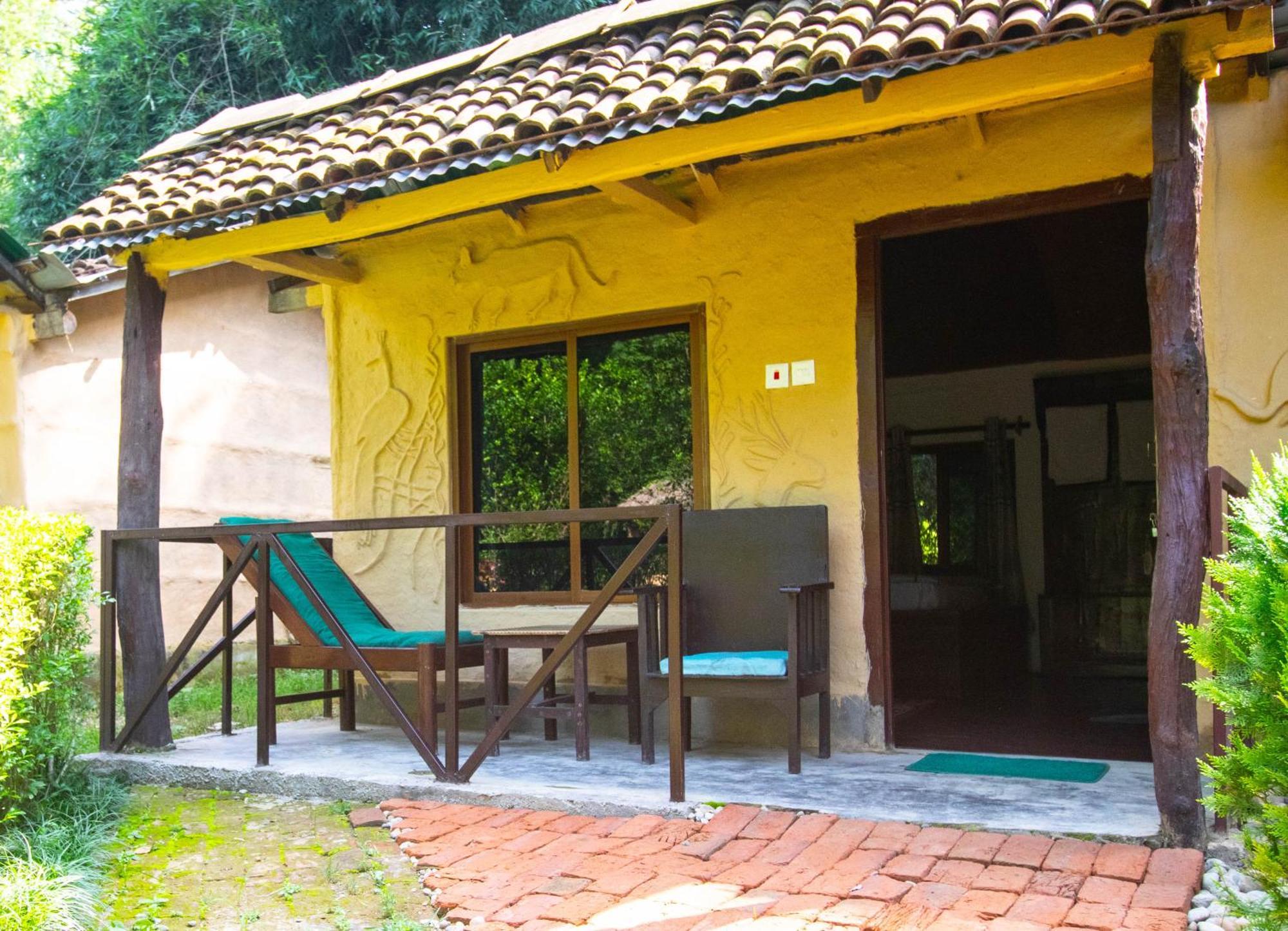 Hotel Wild Planet Eco Retreat à Bardiya Extérieur photo